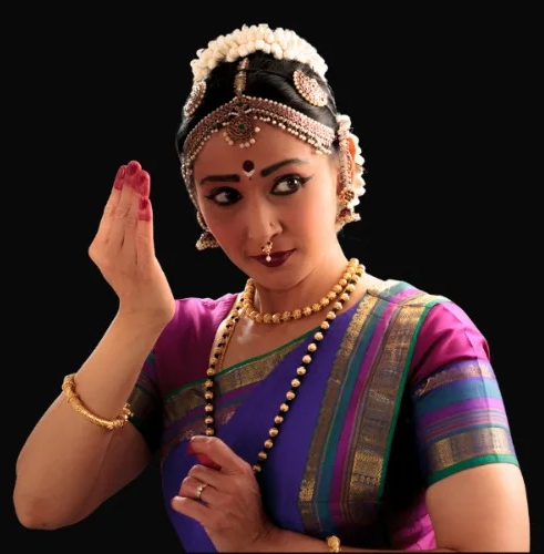 Home home banner black 2